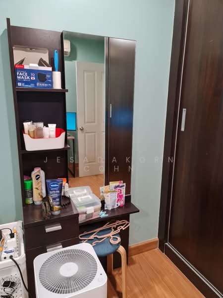 Bridge Phaholyothin 37, Bangkok, Phahon Yothin 37 Alley, Lat Yao, Chatuchak, Bangkok, 1 Bedroom, 42 sqm, Condo For Sale, by Jesadakorn Cohn, 500378306 - DDproperty.com