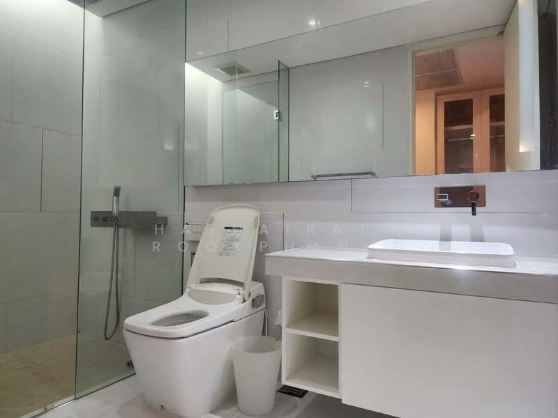 Oka Haus Sukhumvit 36, Bangkok, 3399 Rama 4 Road, Khong Tan, Khlong Toei, Bangkok, 2 Bedrooms, 41 sqm, Condo For Rent, by Hathairat  Rookphan  , 500378353 - DDproperty.com