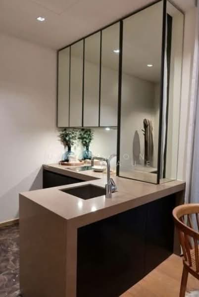 28 Chidlom, Bangkok, 28 Chit Lom Alley, Lumphini, Pathum Wan, Bangkok, 1 Bedroom, 44 sqm, Condo For Rent, by Umaphon saychaue, 500378419 - DDproperty.com
