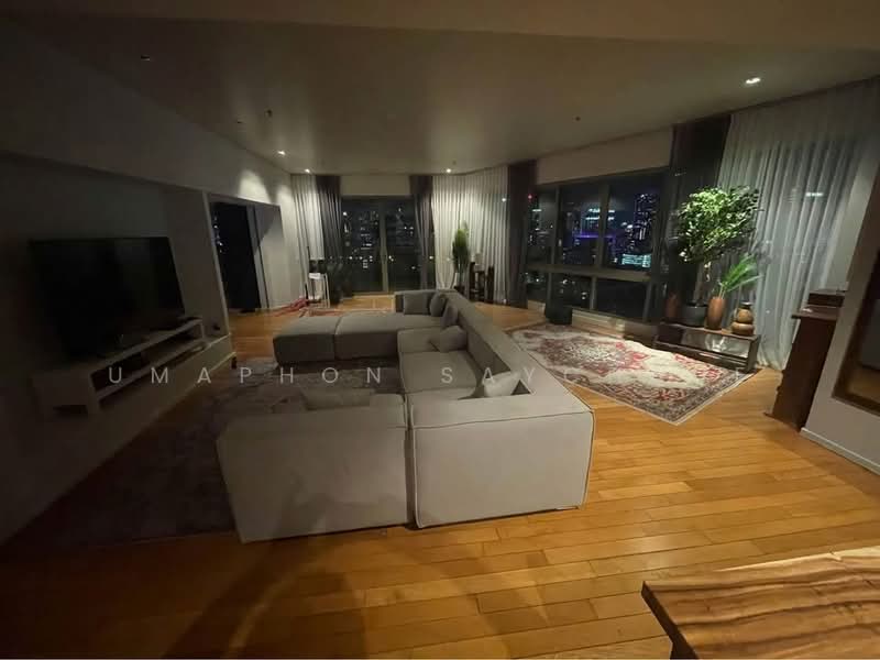 The Lakes, Bangkok, 123 Ratchadaphisek Road, Khlong Toei, Bangkok, 4 Bedrooms, 236 sqm, Condo For Rent, by Umaphon saychaue, 500378434 - DDproperty.com