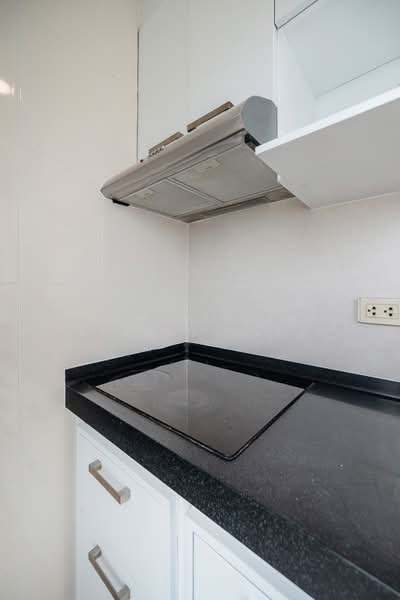 Regent Home 6/1 Prachachuen, Bangkok, 6-1 Phong Phet Niwet Alley, Chatuchak, Bangkok, 1 Bedroom, 30 sqm, Condo For Sale, by พงษ์ประเสริฐ ผาแดงจงเจริญ, 500378441 - DDproperty.com