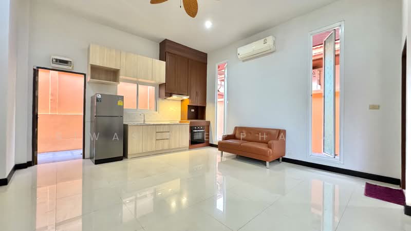 วิลล่า 2 นอนใกล้โรงเรียนนานาชาติธาราพัฒนาให้เช่าเพียง 40k, ชลบุรี, Siam Royal View Village, บางละมุง, ชลบุรี, 200 ตร.ม., วิลล่า ให้เช่า, โดย Siwas Thepphabut, 500378460 - DDproperty.com