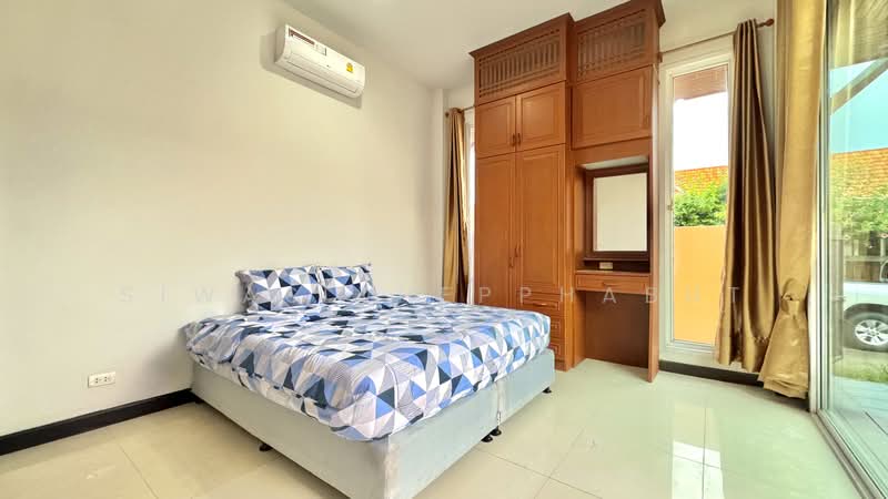 2 Bed Villa near Tara Pattana International School for Rent Only 40k, Chon Buri (Pattaya), Siam Royal View Village, Bang Lamung, Bang Lamung (Pattaya), Chon Buri (Pattaya), 2 Bedrooms, 200 sqm, Villa For Rent, by Siwas Thepphabut, 500378460 - DDproperty.com