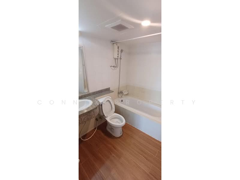 Navin Court, Bangkok, 63 Soi Ruamrudee 3, Lumphini, Pathum Wan, Bangkok, 2 Bedrooms, 69 sqm, Condo For Rent, by Connex Property, 500378534 - DDproperty.com