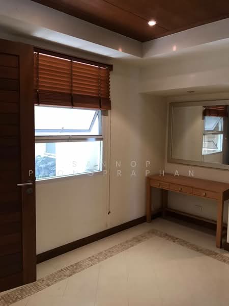Sathorn Seven Residence, Bangkok, 139-4 Soi Sathorn 7 Yak 4, Thung Maha Mek, Sathon, Bangkok, 3 Bedrooms, 193 sqm, Apartment For Rent, by Sannop Phongpraphan, 500378571 - DDproperty.com