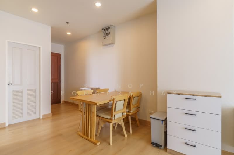 The Complete Narathiwat, Bangkok, 9 Naradhiwas Rajanagarindra Rd, Chong Nonsi, Yan Nawa, Bangkok, 2 Bedrooms, 60 sqm, Condo For Rent, by Sannop Phongpraphan, 500378595 - DDproperty.com
