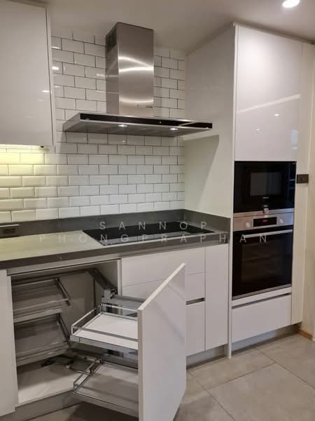 All Seasons Mansion, Bangkok, Soi Ruamrudee, Wireless Road, Lumphini, Pathum Wan, Bangkok, 3 Bedrooms, 178 sqm, Condo For Rent, by Sannop Phongpraphan, 500378604 - DDproperty.com
