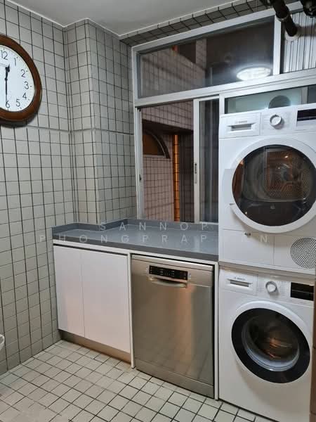 All Seasons Mansion, Bangkok, Soi Ruamrudee, Wireless Road, Lumphini, Pathum Wan, Bangkok, 3 Bedrooms, 178 sqm, Condo For Rent, by Sannop Phongpraphan, 500378604 - DDproperty.com
