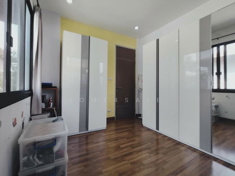 Aqua Divina Ramkhamhaeng 94, Bangkok, Ramkhamhaeng Road, Saphan Sung, Bangkok, 4 Bedrooms, 200 sqm, Single Detached House For Sale, by home4sale, 500378606 - DDproperty.com