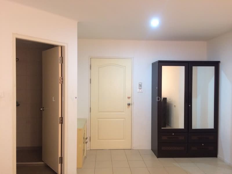 Lumpini Condo Town Ramintra-Navamin, Bangkok, Soi Ramindhra 78, Nawamin Road - Ramintra Road, Ram Inthra, Khan Na Yao, Bangkok, Studio, 22 sqm, Condo For Rent, by Living Condo, 500378630 - DDproperty.com