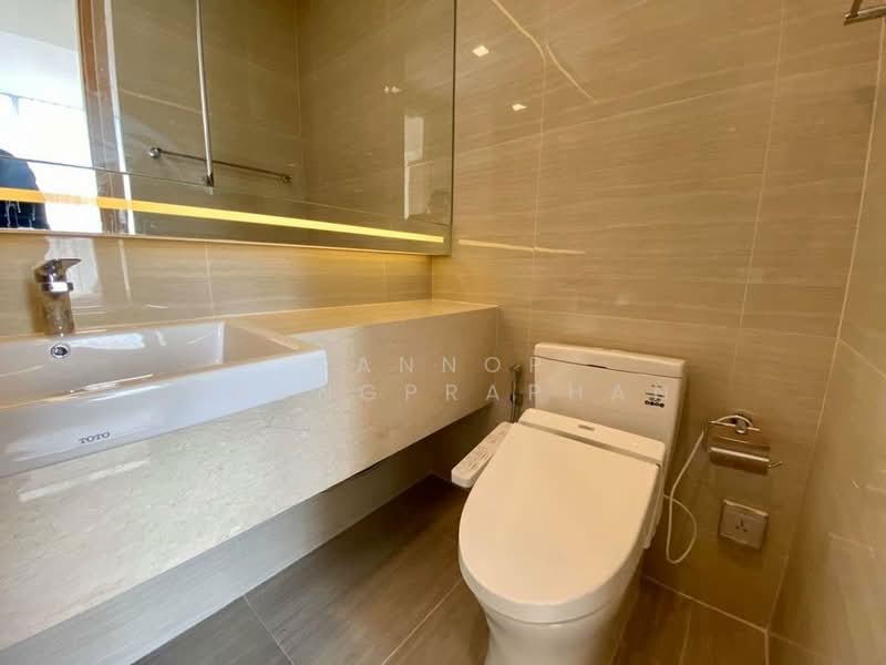 Noble BE33, Bangkok, 19 Soi Sukhumvit 33, Khlong Tan Nua, Watthana, Bangkok, 2 Bedrooms, 52 sqm, Condo For Rent, by Sannop Phongpraphan, 500378778 - DDproperty.com