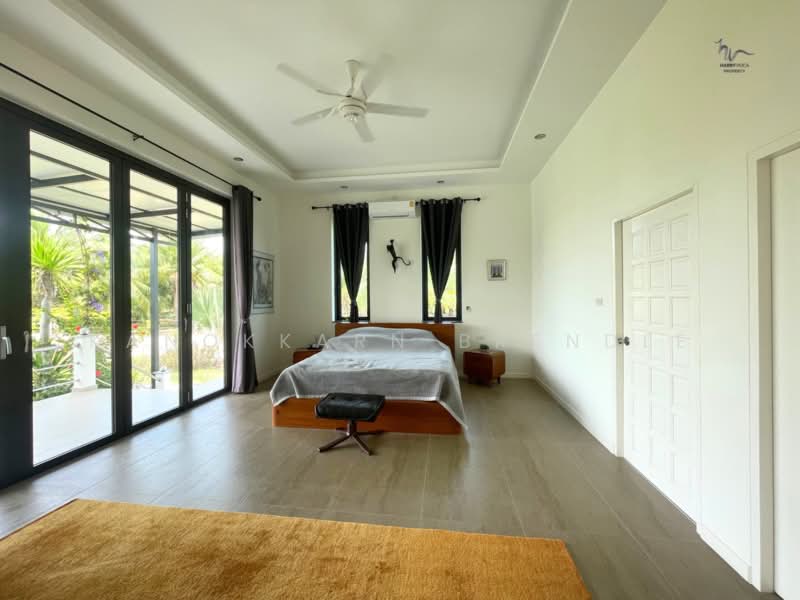 Pool Villa in Wang Png, Pranburi, Prachuap Khiri Khan, Wang-Pong, Pran Buri, Prachuap Khiri Khan, 3 Bedrooms, 482 sqm, Villa For Sale, by Kanokkarn Brendle, 500378807 - DDproperty.com