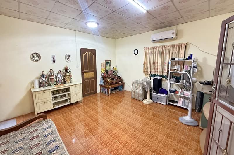 ขายบ้านเดี่ยวชั้นเดียว 60 ตร.ว. ถนนสุขาภิบาล 5 ซอย 32 แยก 4 ใกล้ทางด่วนด่านสุขาภิบาล 5, Bangkok, สุขาภิบาล 5 ซอย 32 แยก 4, O-Ngoen, Sai Mai, Bangkok, 1 Bedroom, 120 sqm, Single Detached House For Sale, by สง่าชัย ไทรทองคำ, 500378812 - DDproperty.com