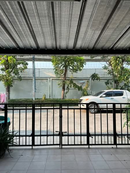 Baan Klang Muang British Town Srinakarin, Samut Prakan, Soi Baan Klang Muang British Town Srinakarin, Bang Kaeo, Bang Plee, Samut Prakan, 3 Bedrooms, 350 sqm, Townhouse For Rent, by Rosesirin Expert, 500378836 - DDproperty.com