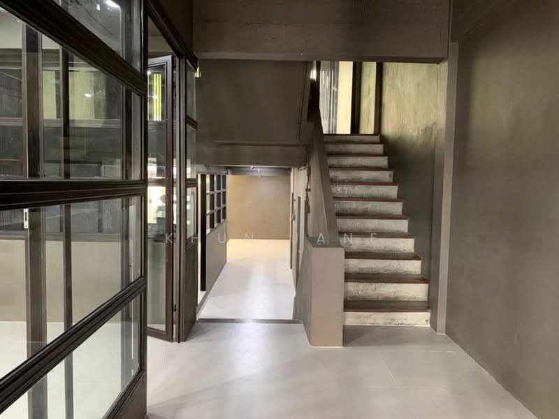 Home Office for Rent in Rama 9 (SPSJP442), Bangkok, พระราม 9 ซอย 17, Bang Kapi, Huai Khwang, Bangkok, 5 Bedrooms, 350 sqm, Townhouse For Rent, by Khun Jane, 500378882 - DDproperty.com