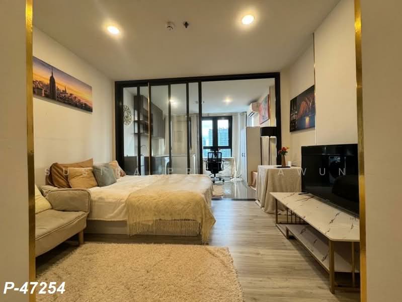 XT Huaikhwang, Bangkok, 244 Ratchadaphisek Road, Huai Khwang, Bangkok, 1 Bedroom, 33 sqm, Condo For Rent, by Susira Preuksawun, 500378917 - DDproperty.com