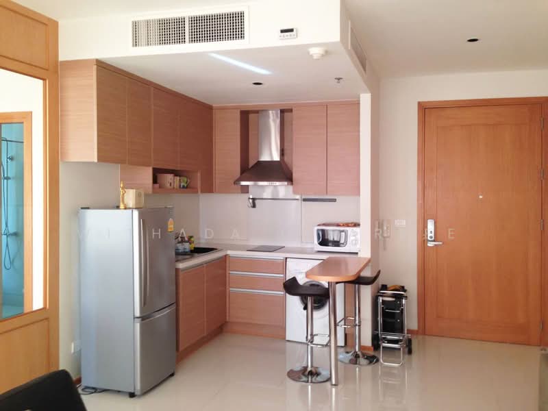 The Emporio Place, Bangkok, 93 Soi Sukhumvit 24, Sukhumvit Road, Khong Tan, Khlong Toei, Bangkok, 1 Bedroom, 46 sqm, Condo For Rent, by Withada Jaiarree, 500378925 - DDproperty.com