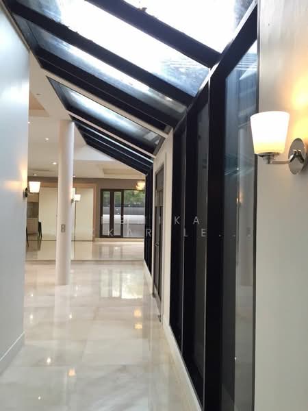 5-BR House, Bangkok, Khlong Tan Nua, Watthana, Bangkok, 5 Bedrooms, 1,000 sqm, Single Detached House For Sale, by Pemika Aukkaraleekul, 500378965 - DDproperty.com