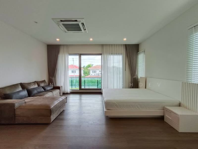 The Palm Bangna - wongwean, Bangkok, Dok Mai, Prawet, Bangkok, 5 Bedrooms, 315 sqm, Single Detached House For Rent, by Sunitra Sachdev, 500378974 - DDproperty.com