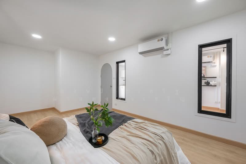 D.C. Tower, Bangkok, Soi Lat Phrao 112, Phlapphla, Wang Thonglang, Bangkok, 2 Bedrooms, 72 sqm, Condo For Sale, by พงษ์ประเสริฐ ผาแดงจงเจริญ, 500379019 - DDproperty.com