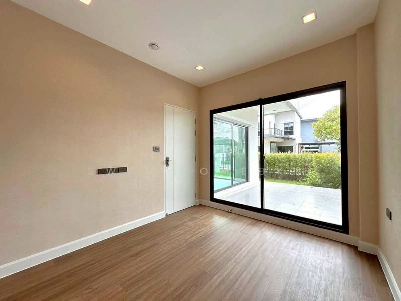 VENUE ID Petchkasem 81, Bangkok, Macharoen Road, Nong Kang Plu, Nong Khaem, Bangkok, 5 Bedrooms, 276 sqm, Single Detached House For Sale, by SweetHomeBKK, 500379060 - DDproperty.com