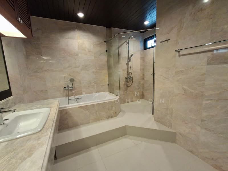 The Lanai Private Residence, Bangkok, 33 Sukhumvit 26, Khong Tan, Khlong Toei, Bangkok, 4 Bedrooms, 350 sqm, Apartment For Rent, by Amarin Sitthidhoon, 500379070 - DDproperty.com