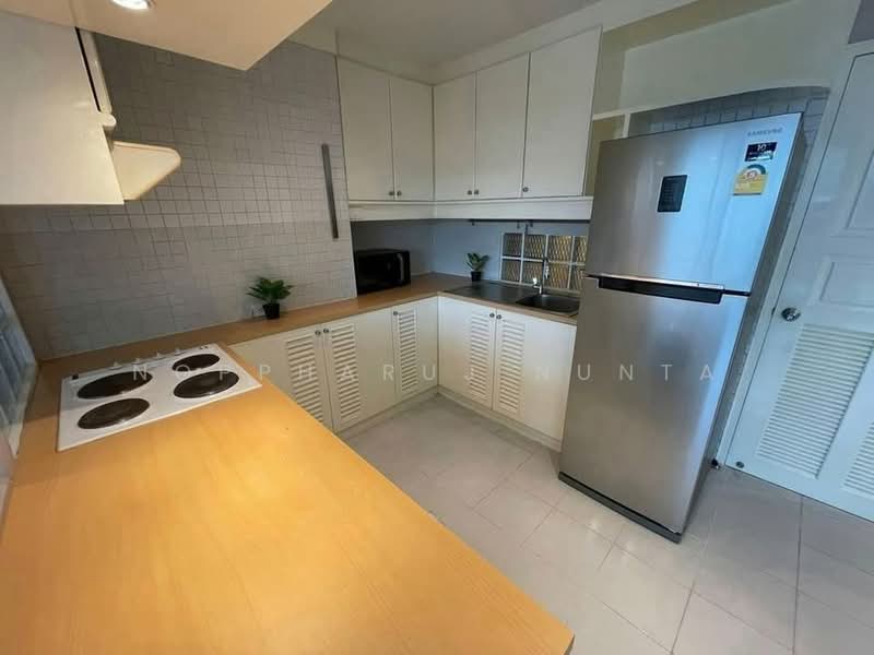 Supalai Place Sukhumvit 39, Bangkok, 175-179 Soi Sukhumvit 39 Sukhumvit Road, Khlong Tan Nua, Watthana, Bangkok, 2 Bedrooms, 142 sqm, Condo For Sale, by Noppharuj Nunta, 500379133 - DDproperty.com