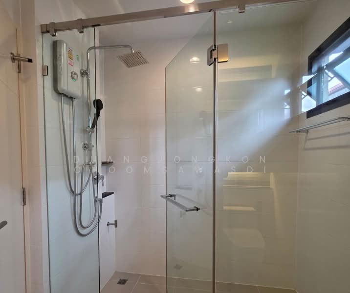 Setthasiri Krungthep Kreetha, Bangkok, Krungthep Kreetha Road, Hua Mak, Bang Kapi, Bangkok, 4 Bedrooms, 284 sqm, Single Detached House For Rent, by Duangjongkon Choomsawasdi, 500379183 - DDproperty.com