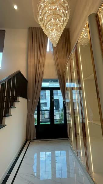 Setthasiri Wongwaen-Chatuchot, Bangkok, 1353 Sam Wa Tawan Tok, Sam Wa Tawan Tok, Khlong Sam Wa, Bangkok, 4 Bedrooms, 390 sqm, Single Detached House For Rent, by Adisorn Ploymeerassamee, 500379212 - DDproperty.com