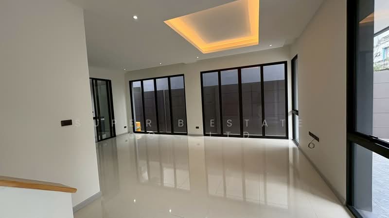 Feel Town Lat Phrao 101, Bangkok, ลาดพร้าว, Khlong Chaokhun Sing, Wang Thonglang, Bangkok, 4 Bedrooms, 270 sqm, Single Detached House For Sale, by Super B Estate Co., Ltd, 500379216 - DDproperty.com
