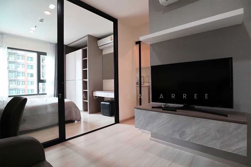 Life Asoke, Bangkok, Asoke-Dindang Road, Bang Kapi, Huai Khwang, Bangkok, 1 Bedroom, 29 sqm, Condo For Rent, by Withada Jaiarree, 500379227 - DDproperty.com