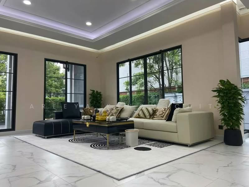 Grand Bangkok Boulevard Sukhumvit, Samut Prakan, Bearing-Lasalle Road, Samrong Nua, Muang Samut Prakarn, Samut Prakan, 4 Bedrooms, 531 sqm, Single Detached House For Sale, by Areeya Kingwichit, 500379228 - DDproperty.com