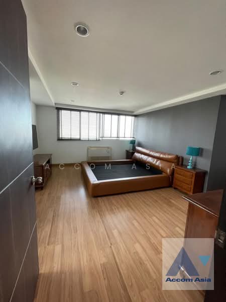Tai Ping Towers, Bangkok, 582 Soi Sukhumvit 63, Khlong Tan Nua, Watthana, Bangkok, 4 Bedrooms, 231 sqm, Condo For Sale, by Accom Asia, 500379294 - DDproperty.com
