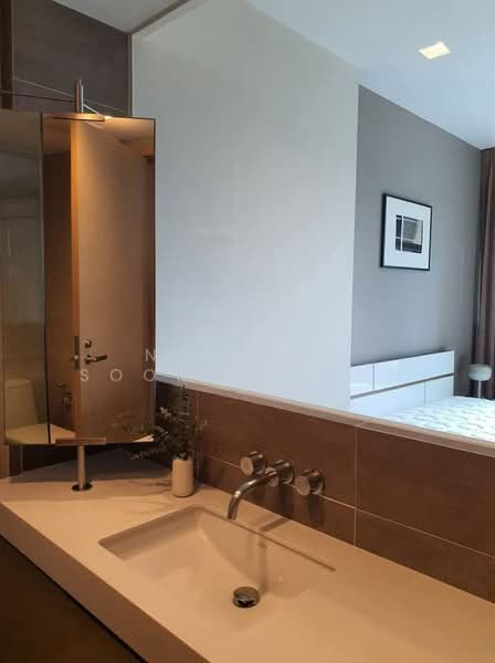 Siri At Sukhumvit, Bangkok, 902 Sukhumvit Road, Phra Kanong, Khlong Toei, Bangkok, 1 Bedroom, 53 sqm, Condo For Rent, by Nakarin Sookpaiboon, 500379327 - DDproperty.com