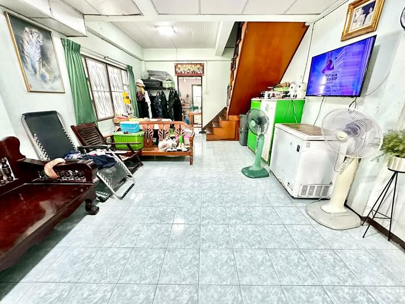 ขาย บ้านแฝด หมู่บ้านพระปิ่น 5 เอกชัย 109, กรุงเทพ, บางบอน, กรุงเทพ, 110 ตร.ม., บ้านแฝด ขาย, โดย กรณวัสส์ กัณฑวัสส์วงส์, 500379329 - DDproperty.com