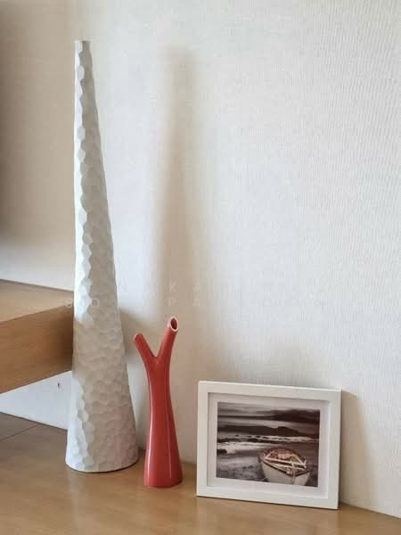 Noble Remix, Bangkok, 772 Soi Sukhumvit 36, Sukhumvit Road, Khong Tan, Khlong Toei, Bangkok, 2 Bedrooms, 88 sqm, Condo For Rent, by Nakarin Sookpaiboon, 500379367 - DDproperty.com