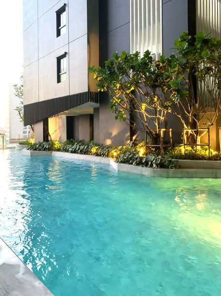 IDEO Sathorn-Wongwian Yai, Bangkok, 219 Soi Krung Thonburi 1, Khlong Ton Sai, Khlong San, Bangkok, 1 Bedroom, 36 sqm, Condo For Sale, by Sarawut Ratchawong, 500379387 - DDproperty.com