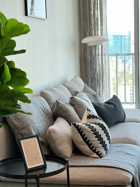 Fullerton Sukhumvit, Bangkok, Sukhumvit Road, Khlong Tan Nua, Watthana, Bangkok, 2 Bedrooms, 105 sqm, Condo For Rent, by Nakarin Sookpaiboon, 500379397 - DDproperty.com