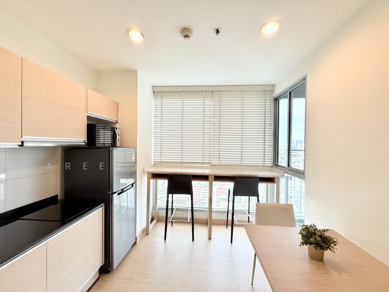 Rhythm Ratchada, Bangkok, 558 Ratchadaphisek Road, Samsen Nok, Huai Khwang, Bangkok, 1 Bedroom, 45 sqm, Condo For Rent, by Areeya Kingwichit, 500379399 - DDproperty.com
