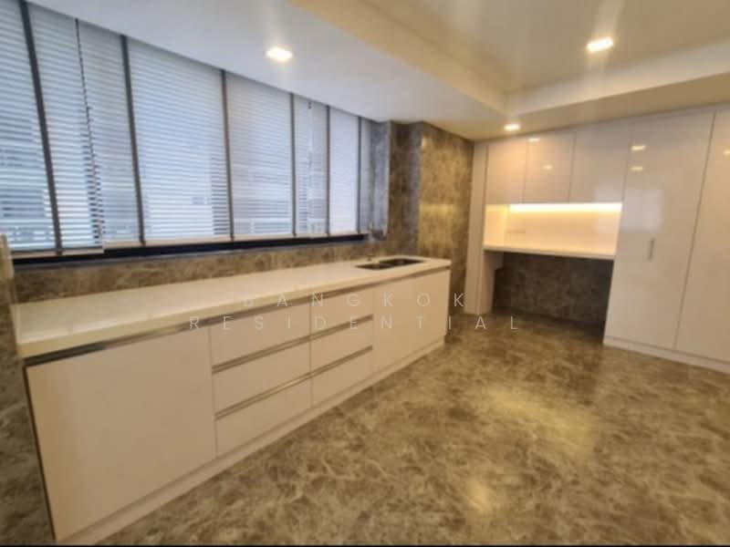 President Park Sukhumvit 24, Bangkok, 99 Sukhumvit 24 Alley, Khlongtoei Nua, Watthana, Bangkok, 3 Bedrooms, 260 sqm, Condo For Rent, by Bangkok Residential, 500379462 - DDproperty.com