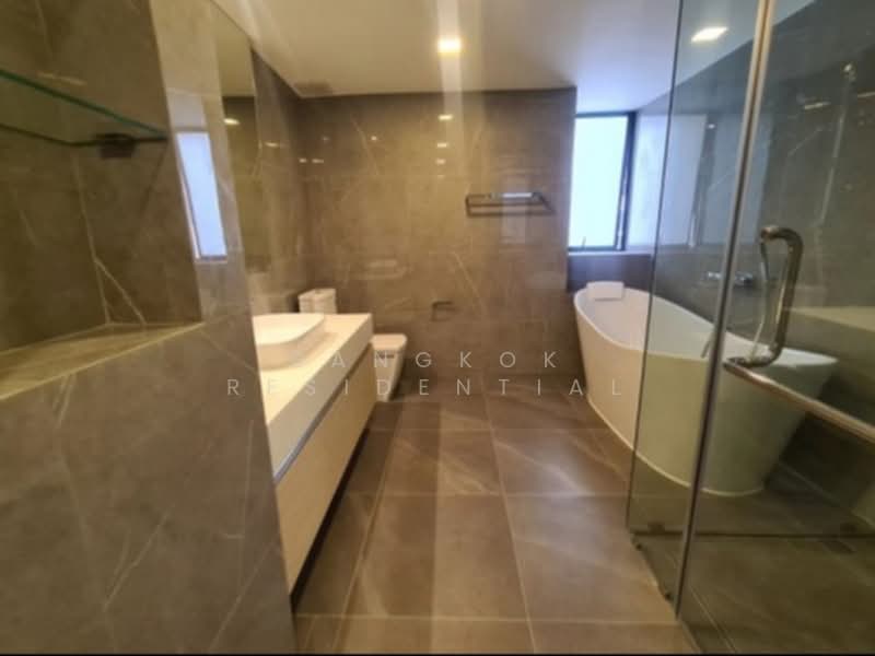 President Park Sukhumvit 24, Bangkok, 99 Sukhumvit 24 Alley, Khlongtoei Nua, Watthana, Bangkok, 3 Bedrooms, 260 sqm, Condo For Rent, by Bangkok Residential, 500379462 - DDproperty.com