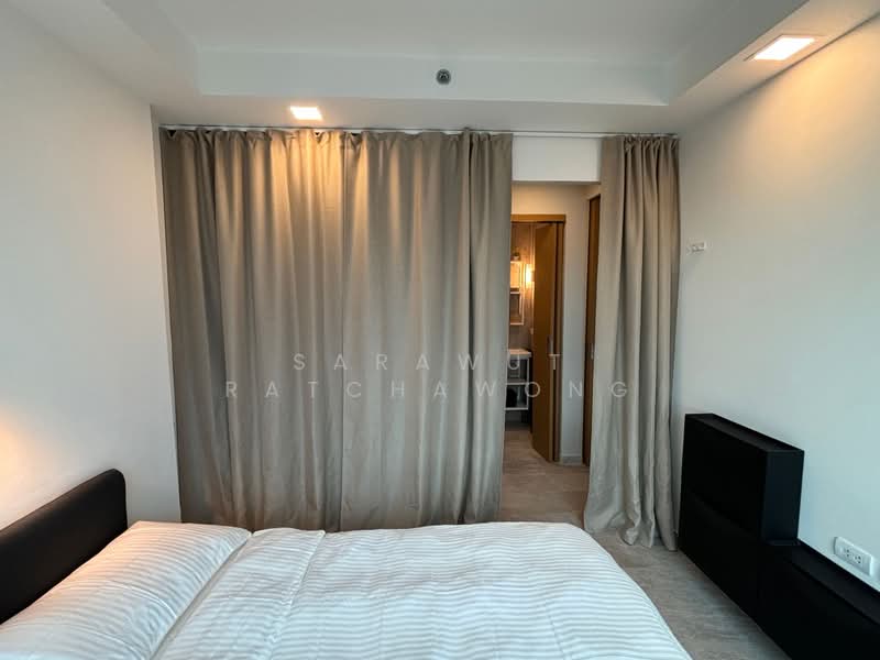 Thru Thonglor, Bangkok, Petchaburi Road, Bang Kapi, Huai Khwang, Bangkok, 1 Bedroom, 32 sqm, Condo For Rent, by Sarawut Ratchawong, 500379482 - DDproperty.com
