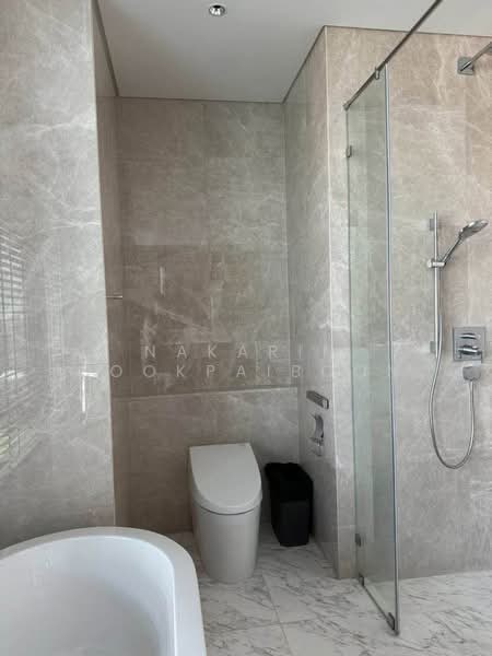 Sindhorn Residence, Bangkok, 54 Soi Ton Son, Lumphini, Pathum Wan, Bangkok, 2 Bedrooms, 154 sqm, Condo For Rent, by Nakarin Sookpaiboon, 500379486 - DDproperty.com