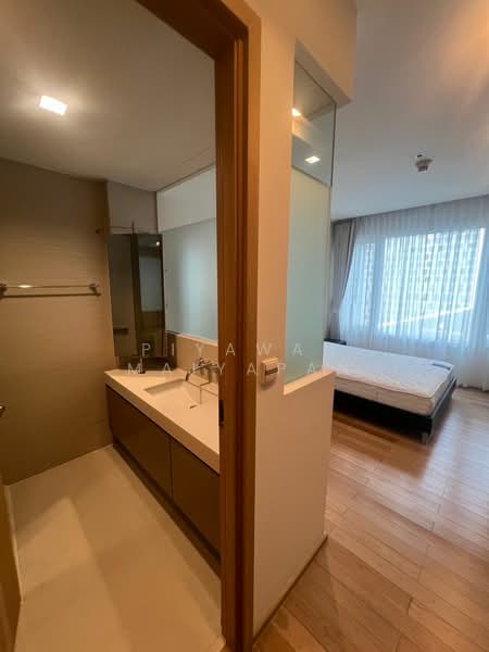 Siri At Sukhumvit, Bangkok, 902 Sukhumvit Road, Phra Kanong, Khlong Toei, Bangkok, 1 Bedroom, 52 sqm, Condo For Rent, by Piyawan Maiyapan, 500379488 - DDproperty.com