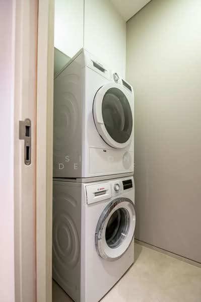 Baan Sindhorn, Bangkok, 89 Soi Langsuan, Langsuan Road, Lumphini, Pathum Wan, Bangkok, 2 Bedrooms, 122 sqm, Condo For Rent, by Simon Decalf, 500379557 - DDproperty.com