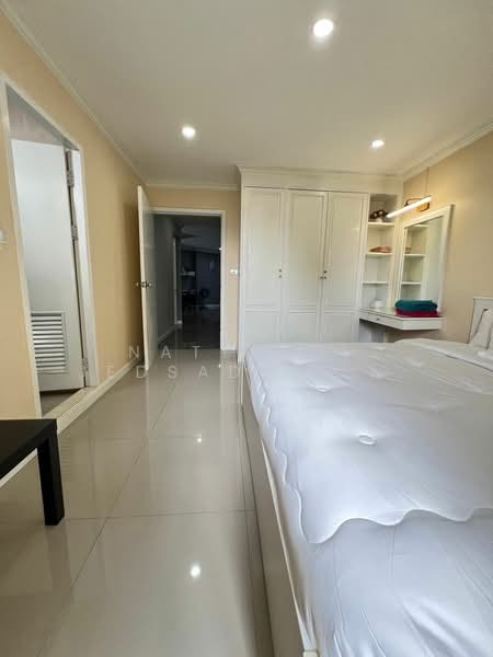 Witthayu Complex, Bangkok, 1673 New Petchaburi Road, Makkasan, Ratchathewi, Bangkok, 2 Bedrooms, 100 sqm, Condo For Rent, by Nattapol Jedsadathitikul, 500379562 - DDproperty.com