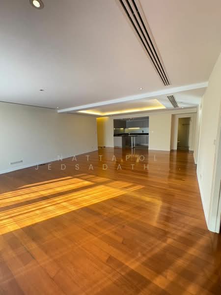 La Citta Penthouse, Bangkok, 258-8 Soi Thonglor 8, Khlong Tan Nua, Watthana, Bangkok, 3 Bedrooms, 165 sqm, Condo For Rent, by Nattapol Jedsadathitikul, 500379565 - DDproperty.com