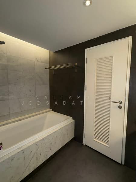 La Citta Penthouse, Bangkok, 258-8 Soi Thonglor 8, Khlong Tan Nua, Watthana, Bangkok, 3 Bedrooms, 165 sqm, Condo For Rent, by Nattapol Jedsadathitikul, 500379565 - DDproperty.com