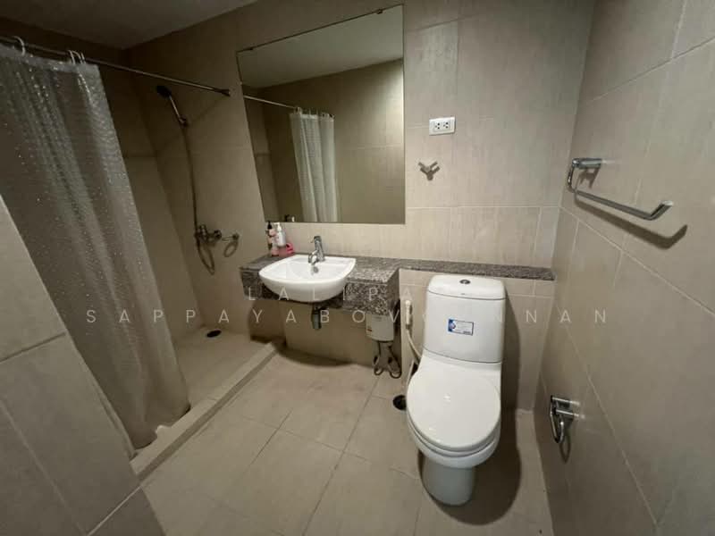 The Clover Thonglor Residence, Bangkok, Soi Sukhumvit 55, Khlong Tan Nua, Watthana, Bangkok, 1 Bedroom, 36 sqm, Condo For Rent, by Lalipat Sappayabovornnan, 500379578 - DDproperty.com