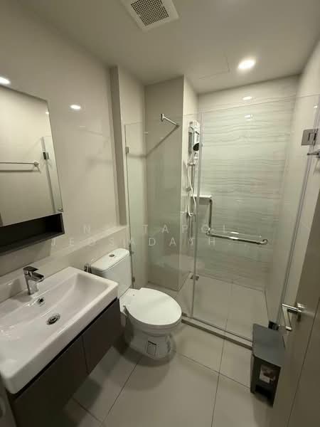 Aspire Onnut Station, Bangkok, Sukhumvit Road, Phra Kanong, Khlong Toei, Bangkok, 1 Bedroom, 31 sqm, Condo For Rent, by Nattapol Jedsadathitikul, 500379585 - DDproperty.com